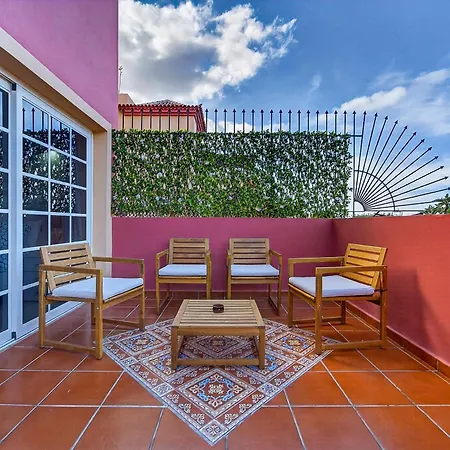 Duque Dream 5 Bedroom Apartment *